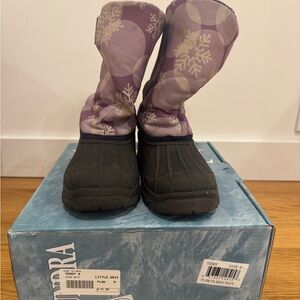 Tundra Kids Snow Boots - Lavender and Black Size 9
